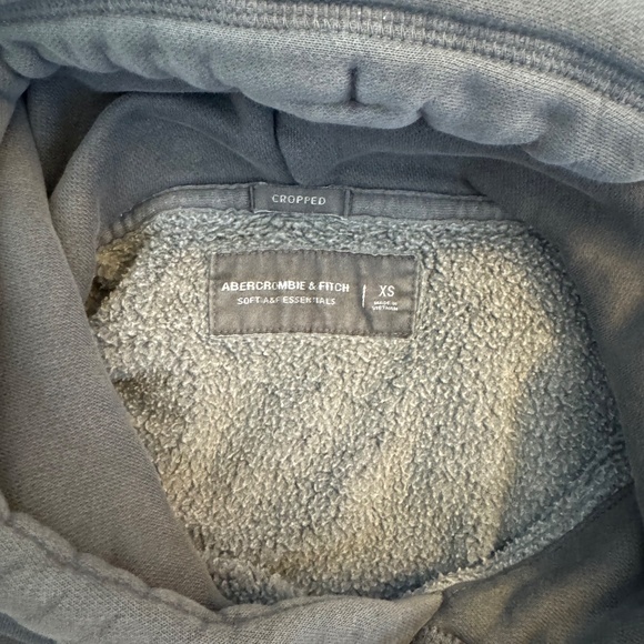 Men's Abercrombie cropped hoodie - Picture 3 of 3